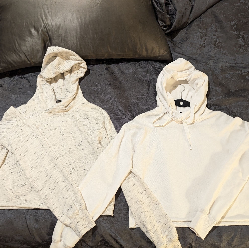 A&F Abercrombie & Fitch cropped raw hem hoodies S Heathered Gray LIKE NEW LOT 2